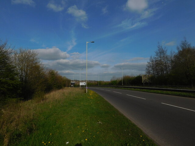 Two Waters Road (A414), Apsley