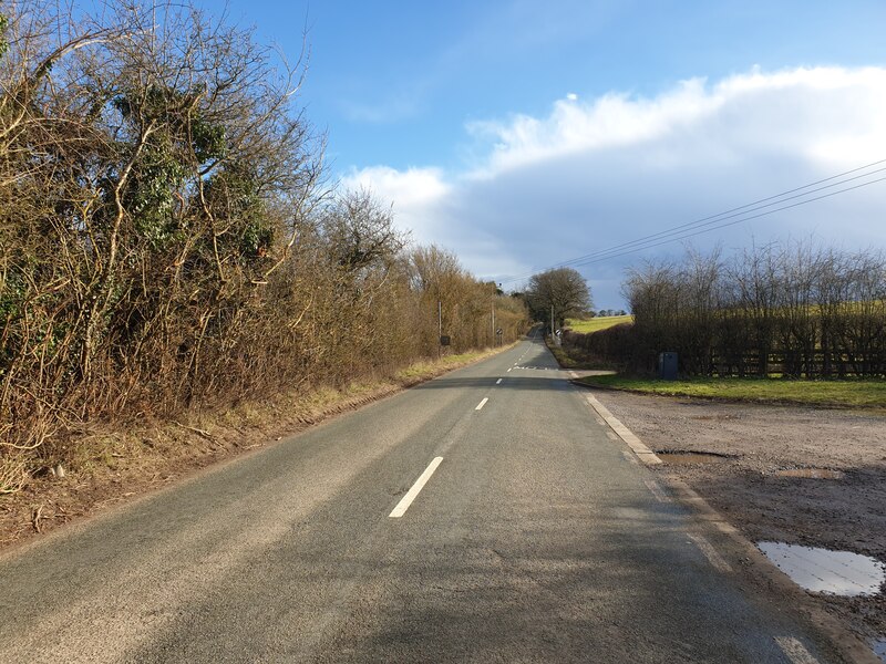 B4494 south © Oscar Taylor cc-by-sa/2.0 :: Geograph Britain and Ireland