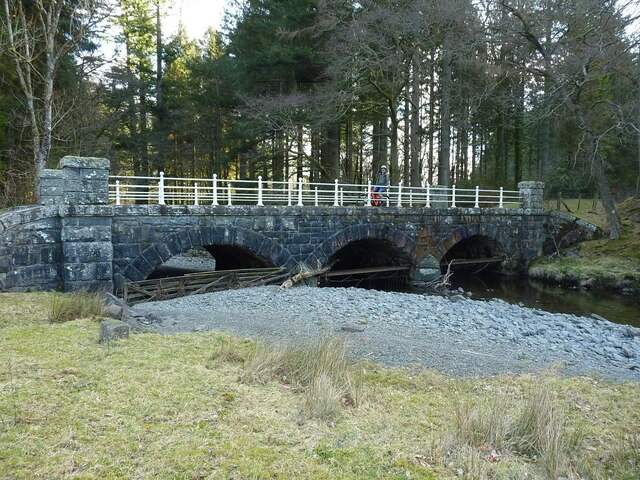 New Bridge over the Afon Nadroedd