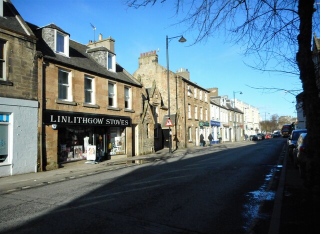 linlithgow-stoves-richard-sutcliffe-geograph-britain-and-ireland