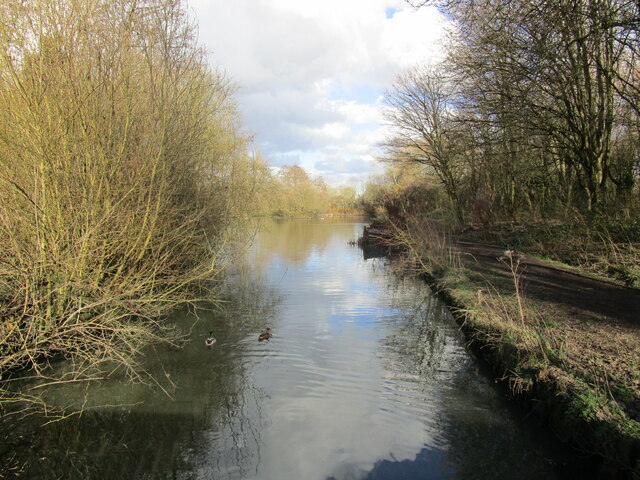 Pinxton Wharf © Jonathan Thacker cc-by-sa/2.0 :: Geograph Britain and ...