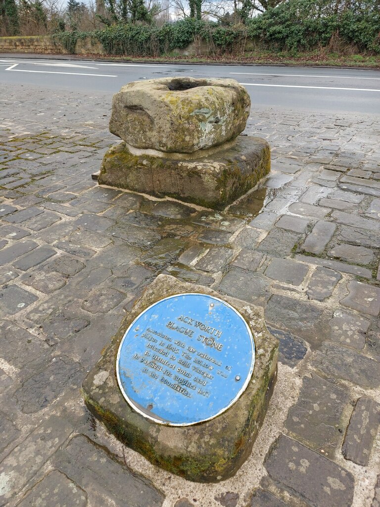 Ackworth Plague Stone © Yorkshirelad Cc By Sa 2 0 Geograph Britain