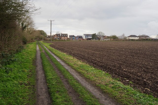 Track between Weston-on-Trent and Weston Grange