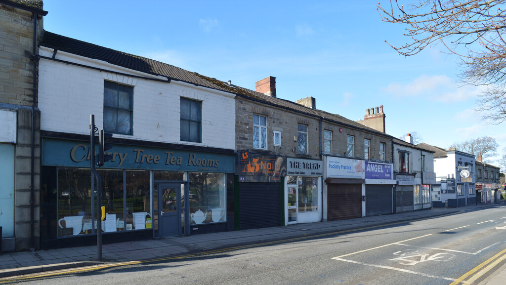 Shops on Westgate (A638), Heckmondwike © habiloid cc-by-sa/2.0 ...