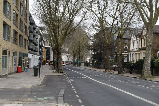 Chiswick High Rd © N Chadwick :: Geograph Britain And Ireland