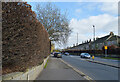 Harewood Avenue (A659), Harewood