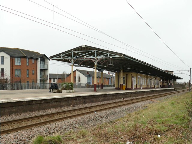 Lichfield City railway station platform