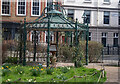 Charterhouse Square : round gazebo