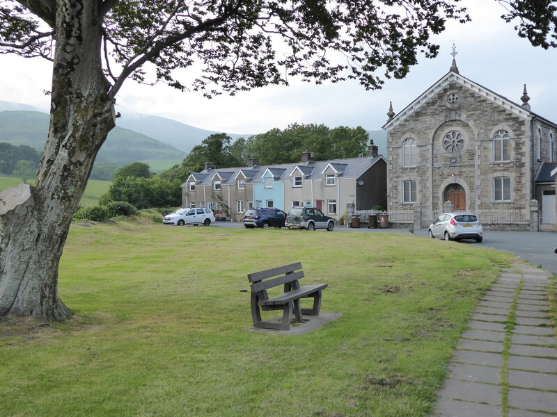 Green In Pennal © Philip Halling Cc-by-sa/2.0 :: Geograph Britain And ...