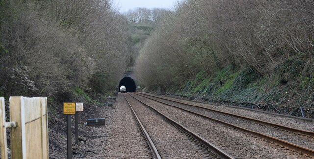 Railway line towards the Clarborough tunnel.