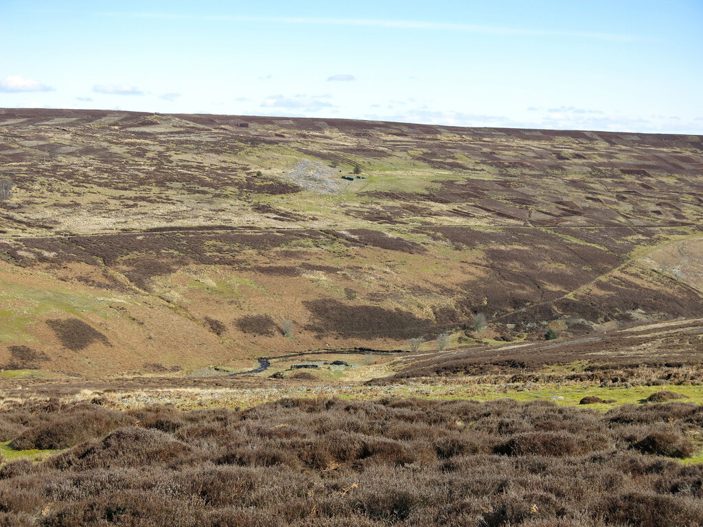 Two Sheepfolds In The Valley Of Beldon © Mike Quinn Geograph