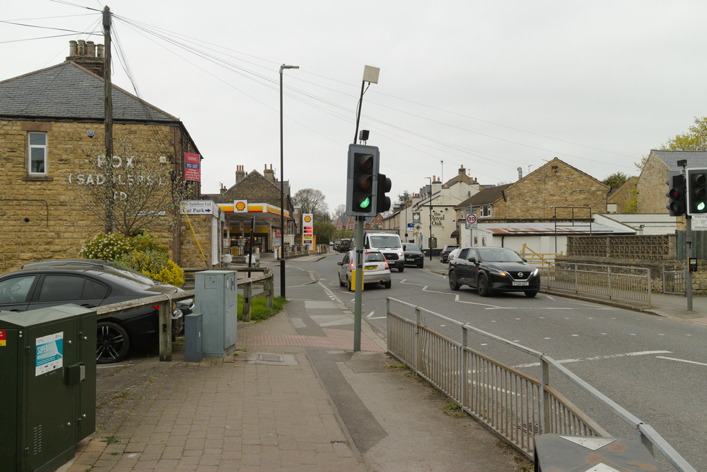 Fox Saddlers, Wetherby © Mark Anderson :: Geograph Britain and Ireland