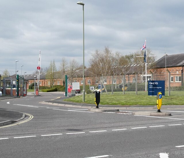 Haslar Marine Technology Park © Oliver Dixon cc-by-sa/2.0 :: Geograph ...