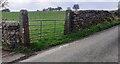 Field gateway on south side of Brackenley Lane on west side of track to Sunnyridge