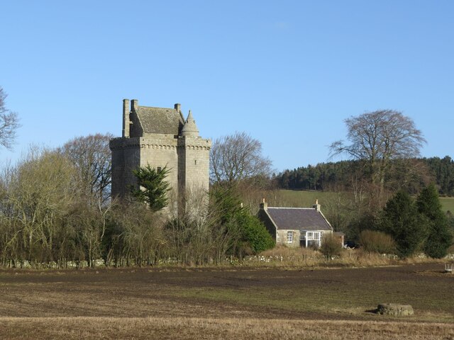 Scotstarvit Tower and Cottage from the south