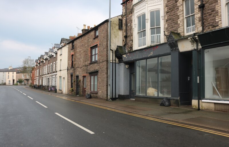 Brecon Road Abergavenny © David Howard Cc By Sa20 Geograph Britain And Ireland 2610