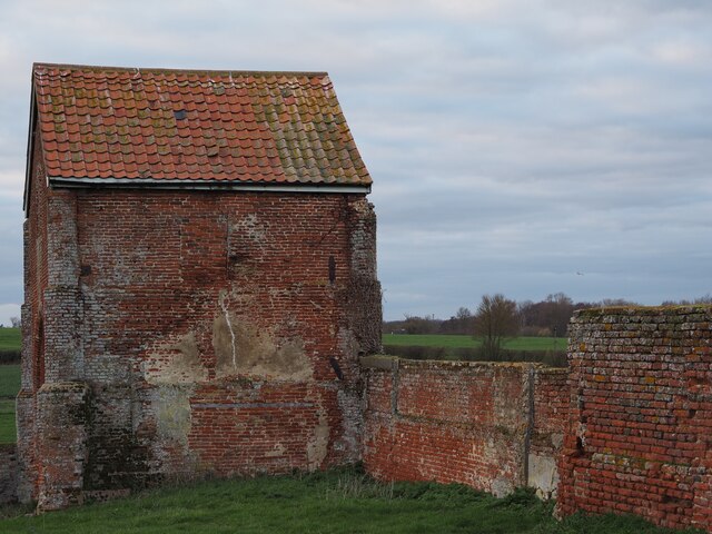 Barn (behind St Mary's, Letheringham)