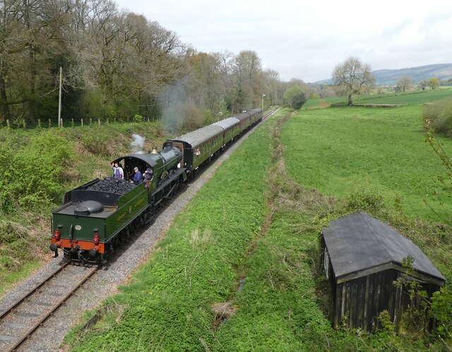 'Lady of Legend' approaches Crowcombe Heathfield, from the west