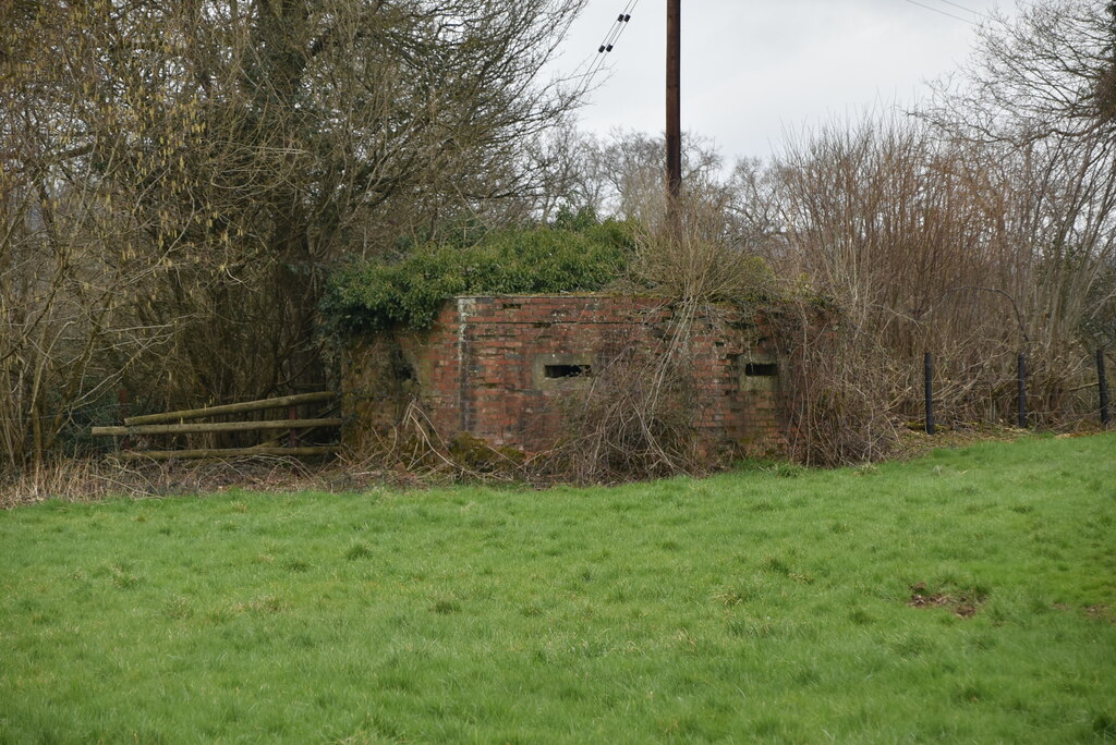 Pillbox © N Chadwick :: Geograph Britain and Ireland