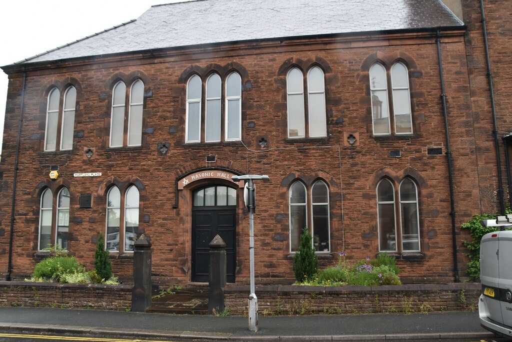 Masonic Hall © N Chadwick cc-by-sa/2.0 :: Geograph Britain and Ireland