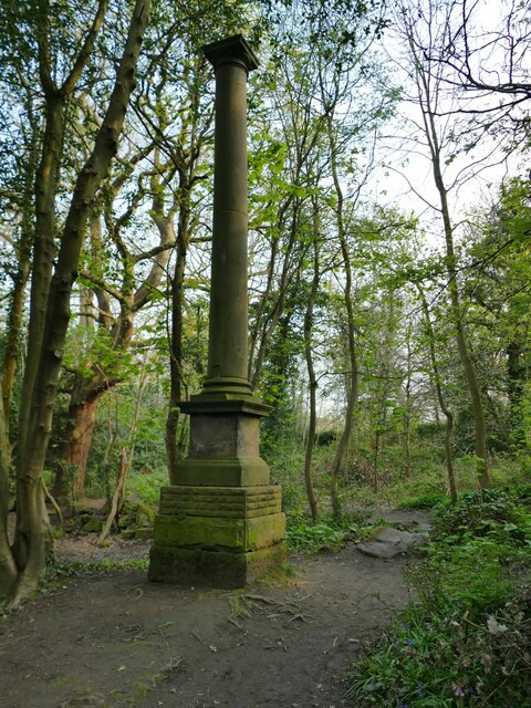 old-doric-column-in-meanwood-park-stephen-craven-cc-by-sa-2-0