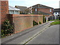 A modern crinkle-crankle wall in Deepdale