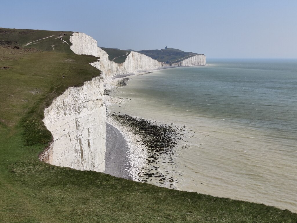 Chalk cliffs at the Seven Sisters © Mat Fascione cc-by-sa/2.0 ...