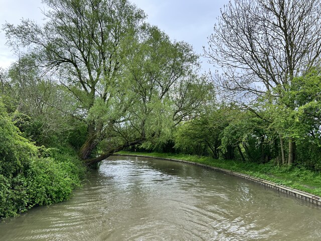 Grand Union Canal © Andrew Abbott :: Geograph Britain And Ireland