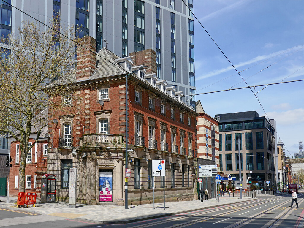 Former Barclays Bank In Broad Street © Roger Kidd Cc By Sa20