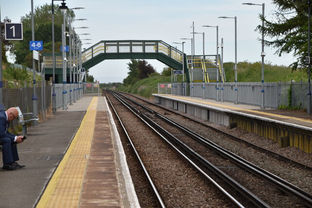 Sandwich Station © N Chadwick cc-by-sa/2.0 :: Geograph Britain and Ireland