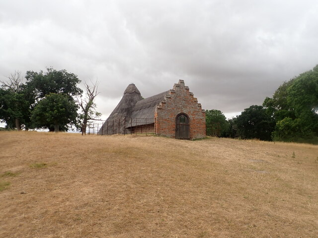 the-ice-house-holkham-estate-eirian-evans-geograph-britain-and