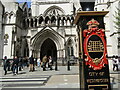 TQ3181 : Westminster - Royal Courts of Justice by Colin Smith