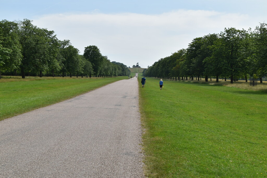 the-long-walk-n-chadwick-geograph-britain-and-ireland