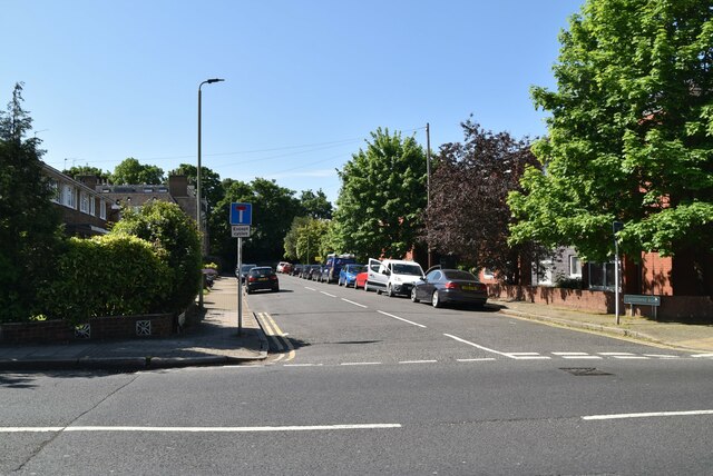 Lansdowne Rd © N Chadwick :: Geograph Britain and Ireland