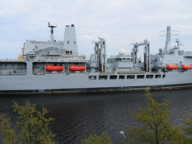 'RFA Fort Victoria' [A 387] at Leith