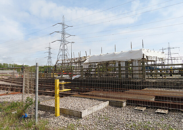 nuclear-power-station-anne-burgess-geograph-britain-and-ireland