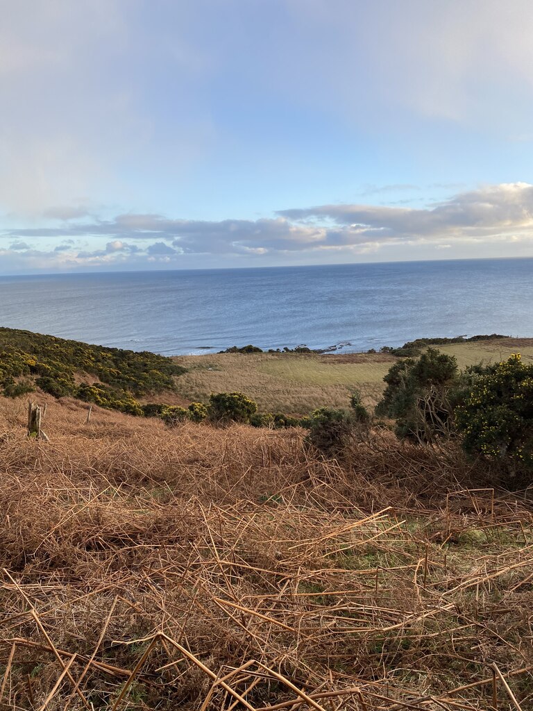 views-out-to-sea-thejackrustles-cc-by-sa-2-0-geograph-britain-and