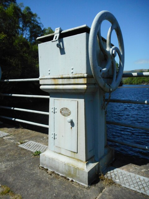 Sluice control mechanism, Loch Katrine Dam