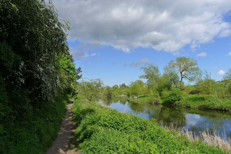 The River Wear south of Willington © Tim Heaton cc-by-sa/2.0 ...