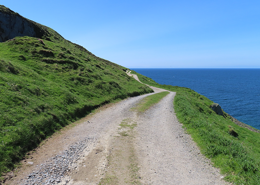 The Road To Thistle Head © Anne Burgess Cc-by-sa/2.0 :: Geograph ...