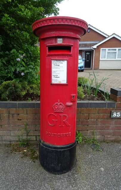 George V postbox on Foxhall Road