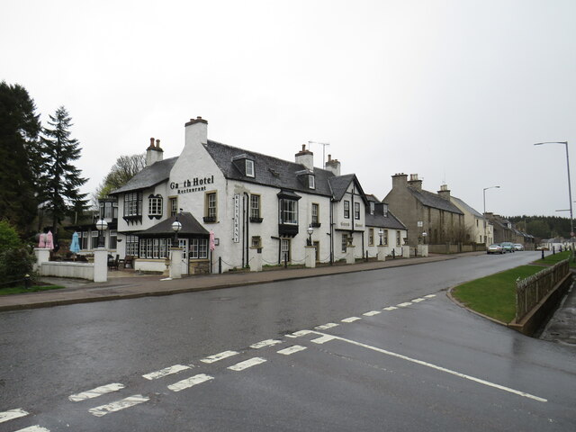 Garth Hotel, Grantown-on-Spey © Malc McDonald cc-by-sa/2.0 :: Geograph ...