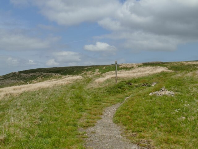 Signpost on the Pennine Way above West... © Stephen Craven :: Geograph ...