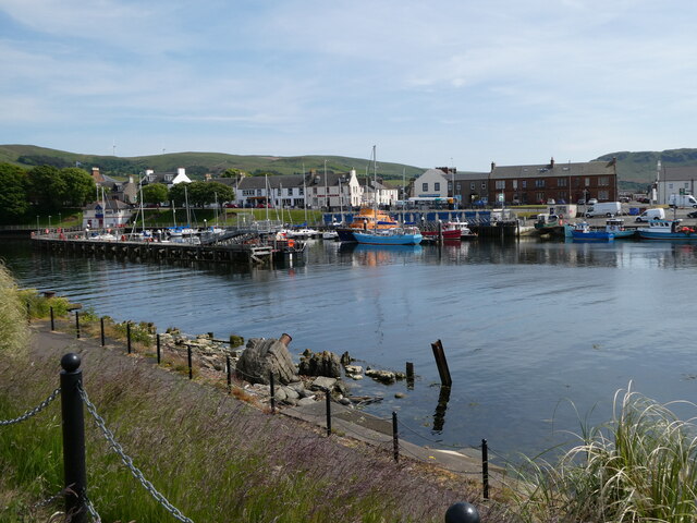 Girvan Harbour © Billy McCrorie :: Geograph Britain and Ireland