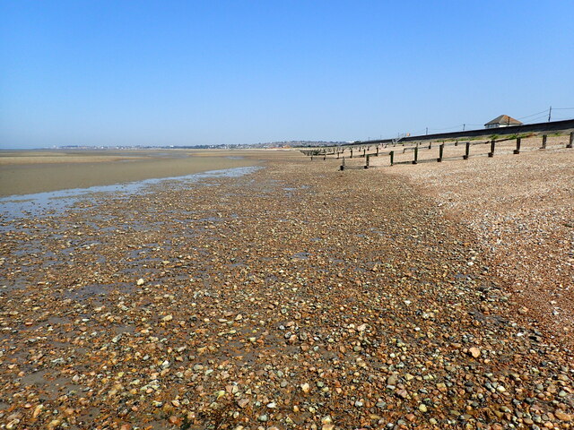 Seasalter Beach at low tide © Marathon :: Geograph Britain and Ireland