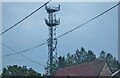 SU4789 : Communications antenna by Reading Road, Rowstock by David Howard