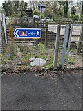 SO6301 : Railway station direction sign, Lydney, Gloucestershire by Jaggery