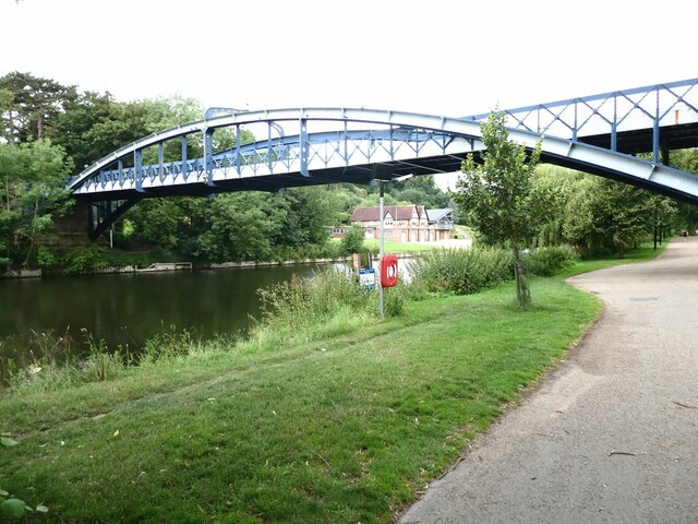 Kingsland Bridge © Oliver Dixon cc-by-sa/2.0 :: Geograph Britain and ...