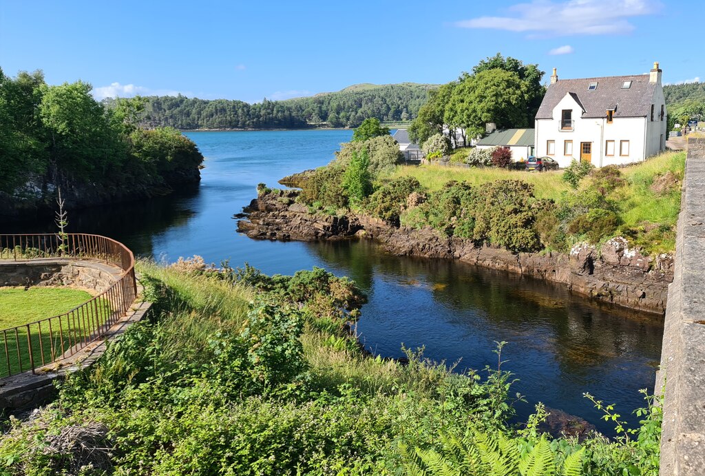 mouth-of-river-ewe-poolewe-chris-morgan-cc-by-sa-2-0-geograph