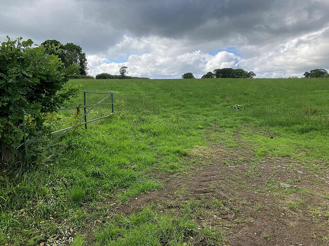 An open field, Ballynalargy © Kenneth Allen cc-by-sa/2.0 :: Geograph ...